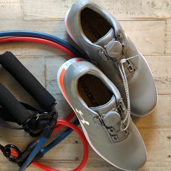 UNDER ARMOUR WOMEN’S BOOTS SIZE 6.5 - Picture 7 of 7